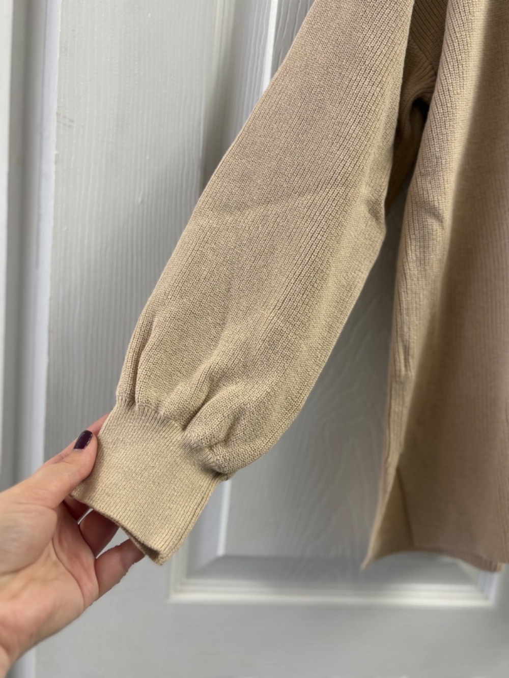 Women's Loft Tan V-Neck Long Sleeve Sweater - Picture 3 of 6